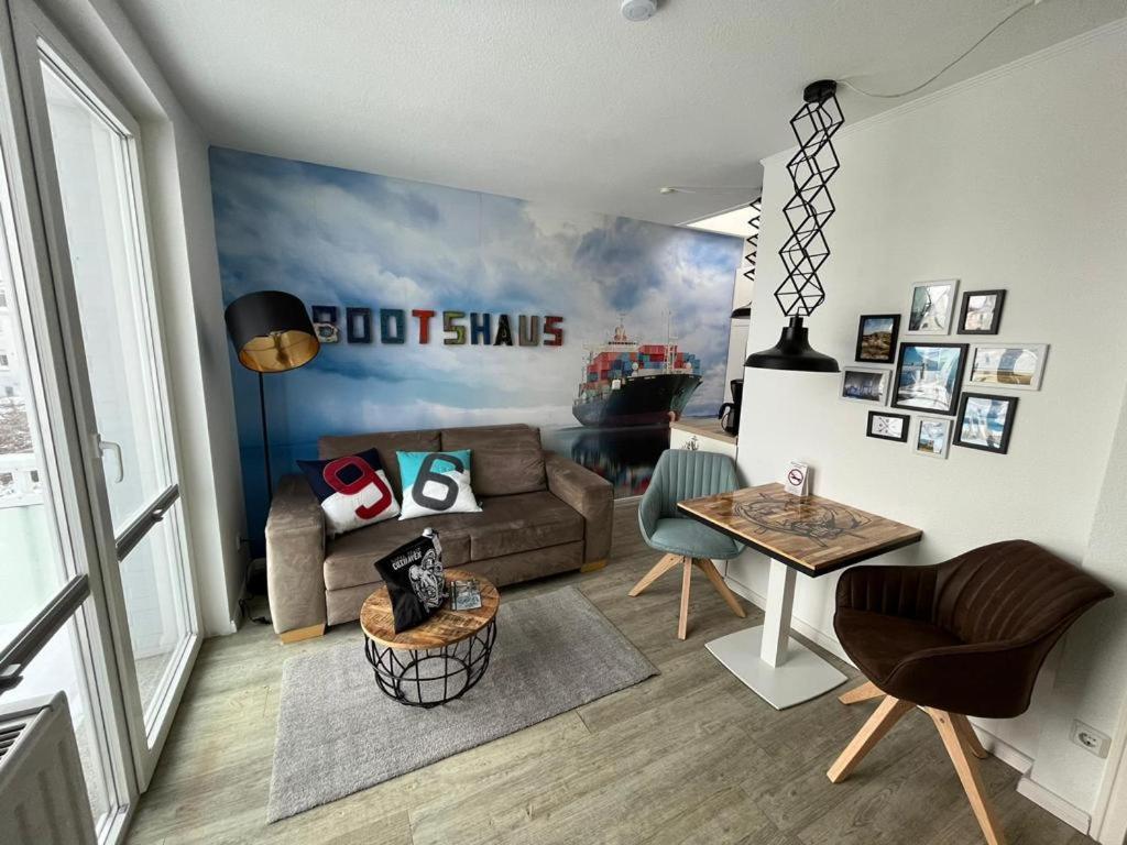 Bootshaus Appartements Cuxhaven Buitenkant foto